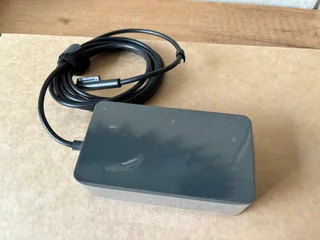  Microsoft Surface 65W Charger – Fast &amp; Reliable Power