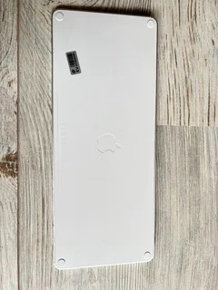 Apple Magic Keyboard Touch ID Wireless Bluetooth Keyboard Mac A2449 Lightning