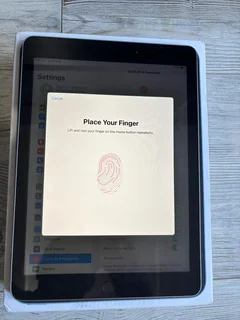  Apple iPad (5th Gen) – 9.7&#34;, 32GB, Wi-Fi | Space Grey