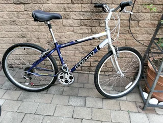 Giant Sedona 26 inch mountain bike