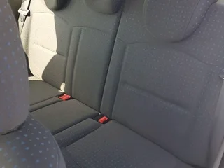 Renault Clio 1.4 Expression Automatic R60 000 Negotiable