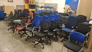 GENTLY USED CORPORATE OFFICE FURNITURE