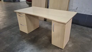 Straight Office Desks with Drawers and Cupboards 30 units available