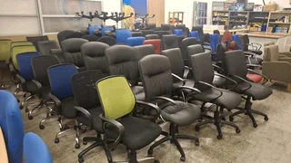 OFFICE FURNITURE [Massive quantities ]