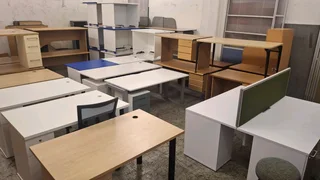 OFFICE FURNITURE [Massive quantities ]