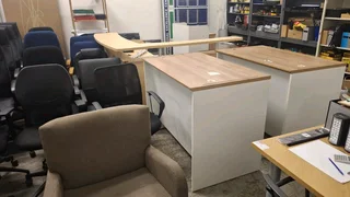 OFFICE FURNITURE [Massive quantities ]