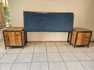 Head board & Side Cabinets