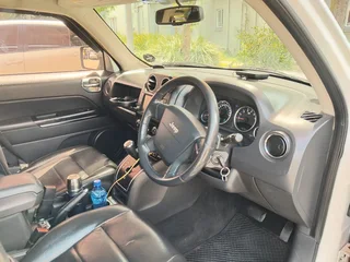 JEEP PATRIOT 2010 2.4L