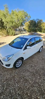 Ford figo 1.4i trendline 2014