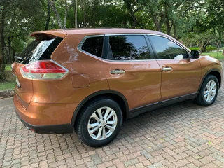 2014 Nissan X-Trail 2.0 4x2 XE