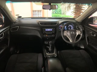 2014 Nissan X-Trail 2.0 4x2 XE