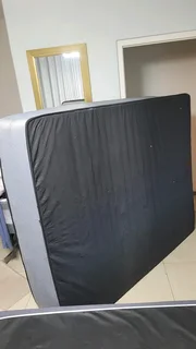 Bamboo Orthopedic Dreamscape Mattress (queen size) and bed base