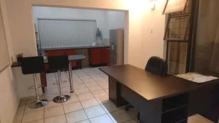 TUINWOONSTEL STUDENTE  ACCOMMODASIE NINAPARK AKASIA PRETORIA