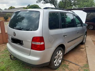 Volkswagen Touran 7 seater