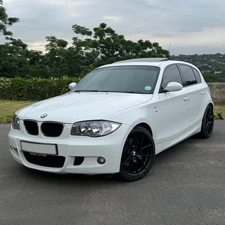 BMW 130i M-sport LCI - 6 speed Manual