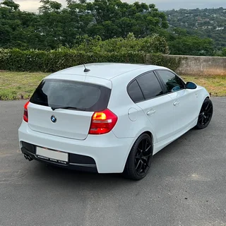 BMW 130i M-sport LCI - 6 speed Manual