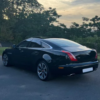 2010 Jaguar XJ 5.0 V8 Portfolio  |  101000kms  |  Full service history
