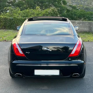2010 Jaguar XJ 5.0 V8 Portfolio  |  101000kms  |  Full service history