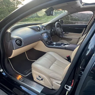 2010 Jaguar XJ 5.0 V8 Portfolio  |  101000kms  |  Full service history