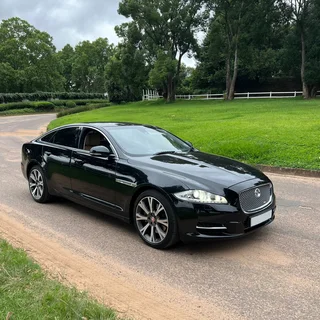 2010 Jaguar XJ 5.0 V8 Portfolio  |  102000kms  |  FSH with Jaguar