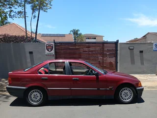 1994 BMW 3 Series Sedan original body start and go