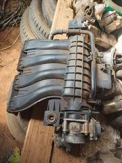 Nissan micra trotle body