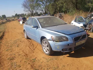 Volvo s40 parts