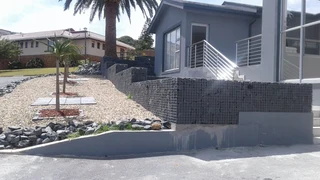 MESH BASKETS/GABIONS/RETAINING WALLS/STONE WALLS