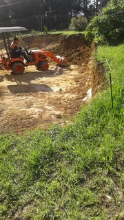 CLADDING/GABIONS &amp; RETAINING WALLS