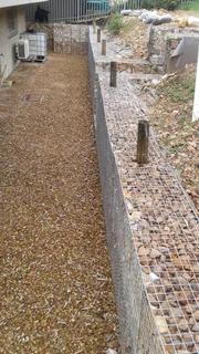 CLADDING/GABIONS/MESH BASKETS/ROCK/STONE WALLS/RETAINING WALLS