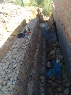 CLADDING/GABIONS/MESH BASKETS/ROCK/STONE WALLS/RETAINING WALLS