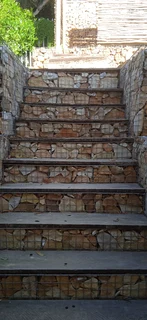 GABION RETAINING WALLS/CLADDING/MESH BASKETS