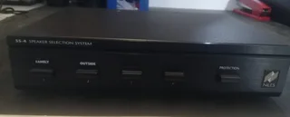 Niles SS-4 - 100W Four Pair Speaker Selector.