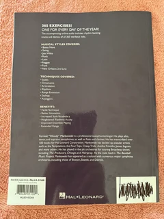 Saxophone AEROBICS book w audio