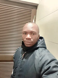 Smart/neat Malawian experienced man seeks Urgently jobs.