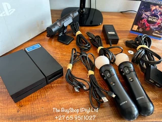 In Box, in Great Working Condition Complete PlayStation 4 VR HeadSet with Extras &amp; VR Game..