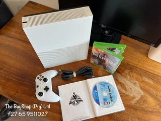 Xbox One S with 1x Wireless Original Controller, 2x Games &amp; Headphones Included in Sale..