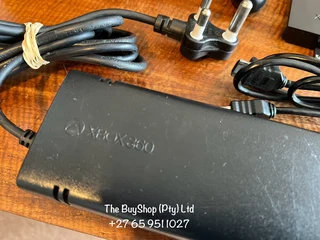 In Great Working Condition Xbox 360 Super Slimline 500gb with 5x Games &amp; 1x Controller for Sale…