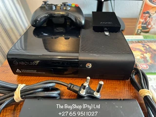 In Great Working Condition Xbox 360 Super Slimline 500gb with 5x Games &amp; 1x Controller for Sale…