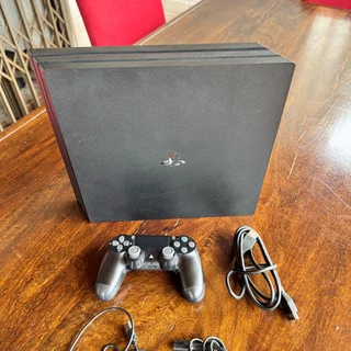In Great Condition PlayStation 4 Pro V2 1tb Complete with Controller &amp; 2x Games for Sale…
