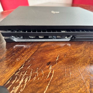 In Great Condition PlayStation 4 Pro V2 1tb Complete with Controller &amp; 2x Games for Sale…