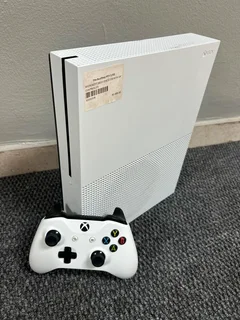 In Great Working Condition, Xbox One S 1tb with Controller and all the Cables Included…