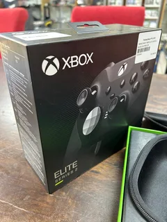 In Box Like New, Microsoft Xbox Elite Series 2 controller, Complete with the Components Included..