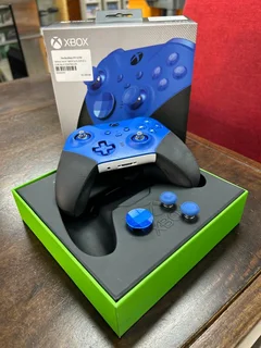 In Box Like New, Microsoft Xbox Elite Series 2 Core Controller, Complete with the Components…