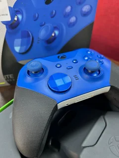 In Box Like New, Microsoft Xbox Elite Series 2 Core Controller, Complete with the Components…