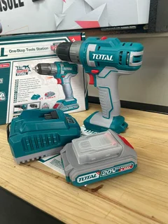 Brand New Taladro Total (SP20s) Professional Cordless 20v Lithium -Ion Drill Complete with Charger..