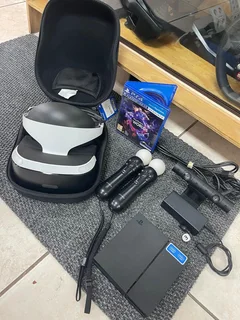 In Box, in Great Working Condition Complete PlayStation 4 VR HeadSet with VR Worlds Game included…