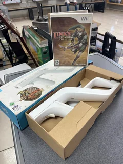 In Box Like New Nintendo Wii Link’s Crossbow Training Complete with Game and Wii Zapper for Sale…
