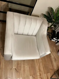 Couch - Ad posted by Busisiwe Tyanda