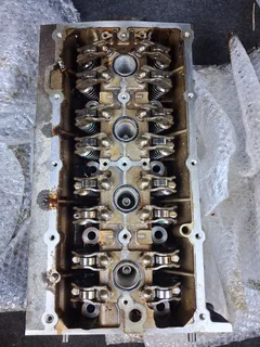 1.4 Polo Vivo cylinder head